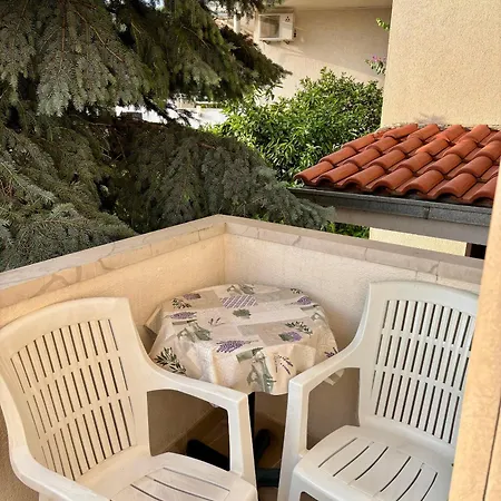 And Sun & Sea Apartment *