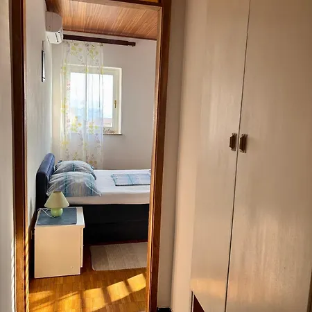 And Sun & Sea Apartment Podgora