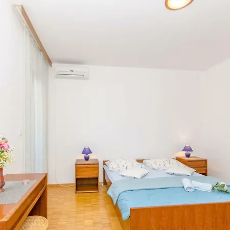 Apartmán And Sun & Sea Podgora (Split-Dalmatia)